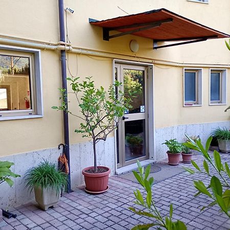 Hotel Aquila Scoppito Exterior foto